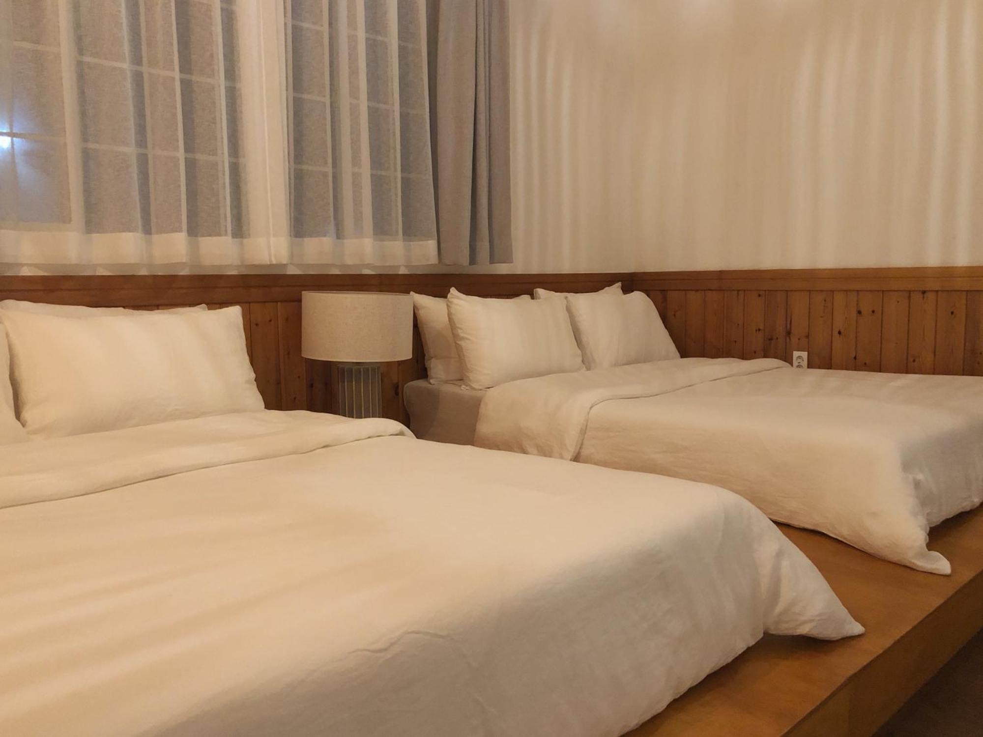 At Corner Resort & Garden Czedżu Zewnętrze zdjęcie